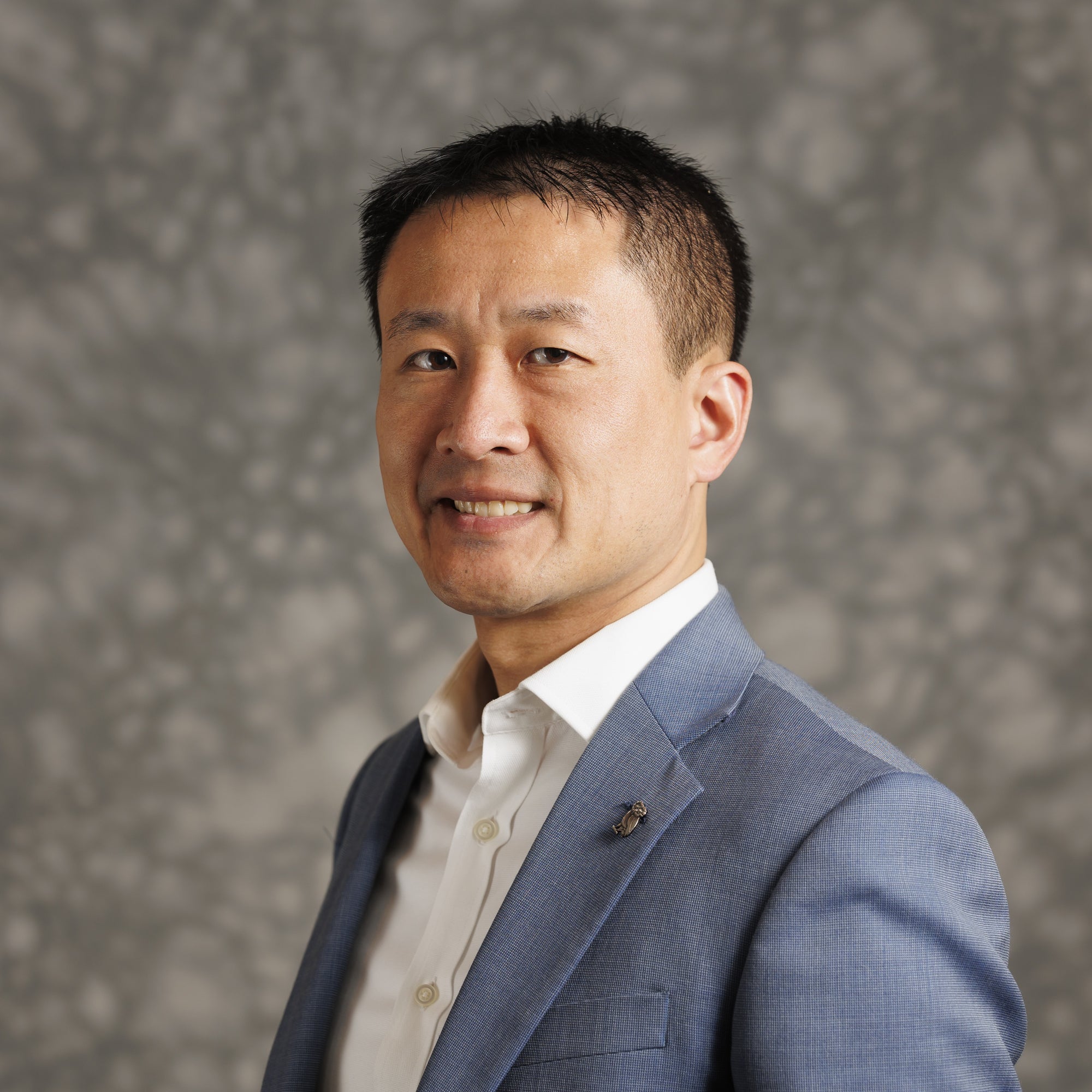 Leonard Chan headshot